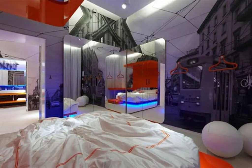 +Parking 1 Minuto Metro M4 Apartment Milan 0*,  Italy